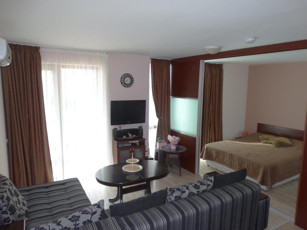 Chateau Del Marina Apart Complex Nesebar Exterior photo