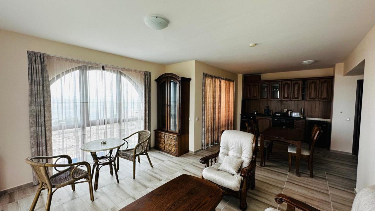 Chateau Del Marina Apart Complex Nesebar Exterior photo