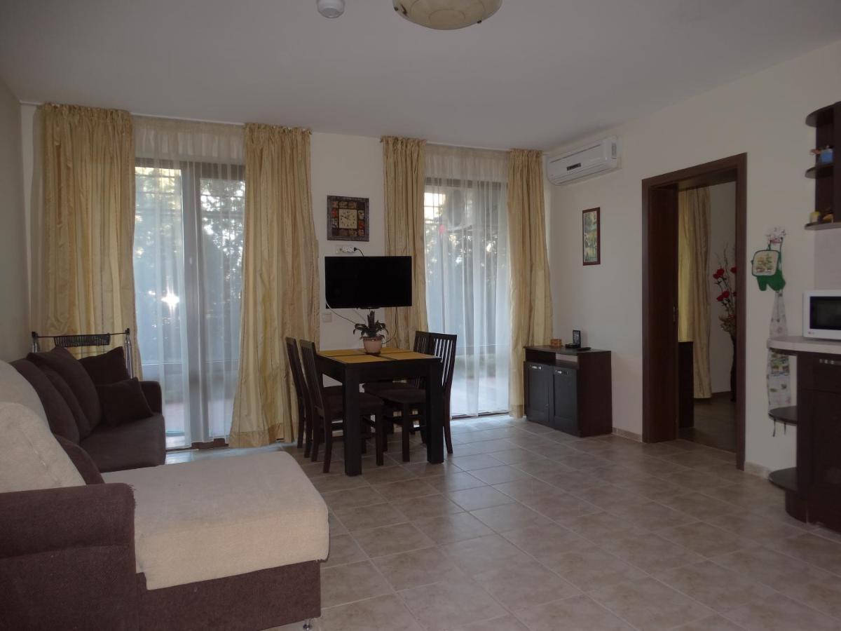 Chateau Del Marina Apart Complex Nesebar Exterior photo