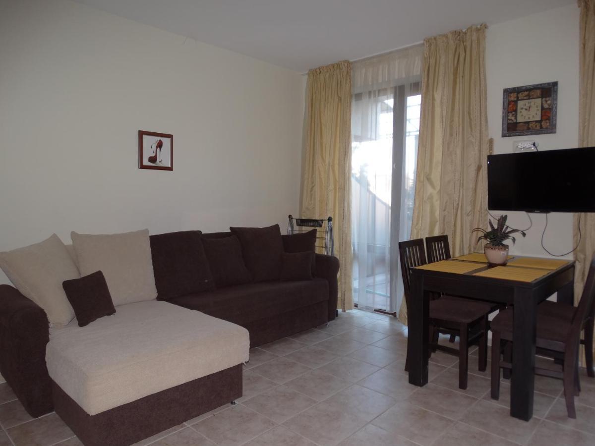 Chateau Del Marina Apart Complex Nesebar Exterior photo